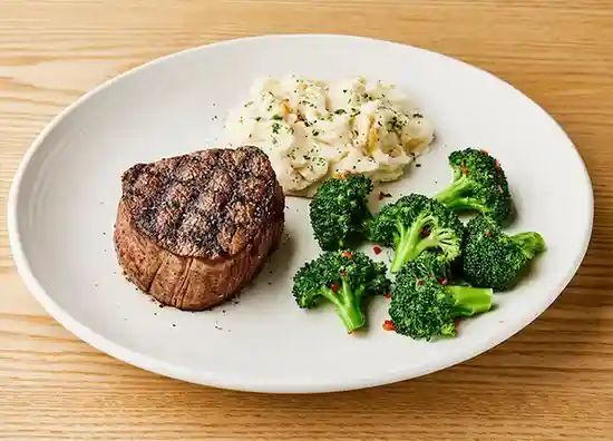 Tuscan-Grilled Filet 9 oz